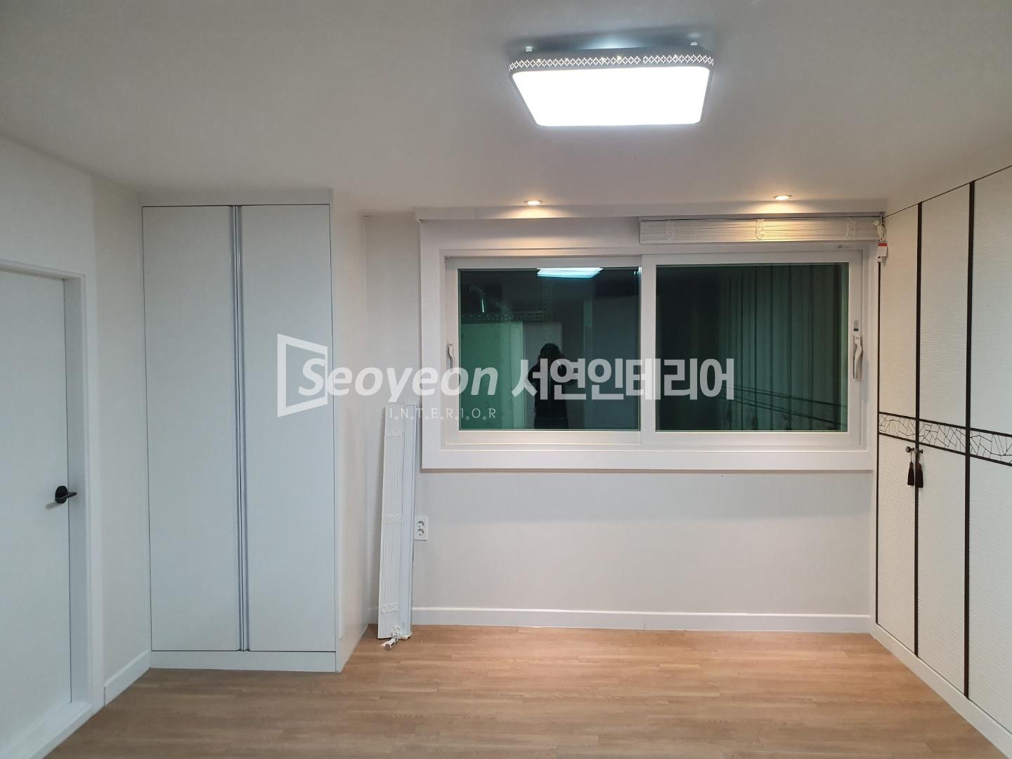 2000769928_SPCsRyIU_d1a0d6b81fd56adb5eb612df4e52a00d7e099135.jpg 이미지크게보기